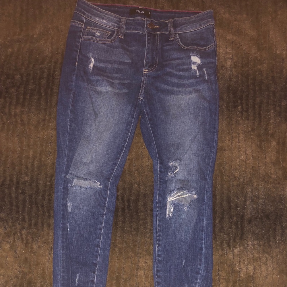 Jeans - Picture 1 of 7